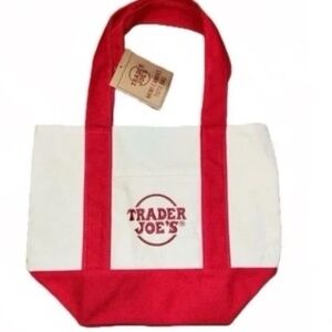 Trader Joe's NWT 2025 Holiday Edition Mini Tote  Red